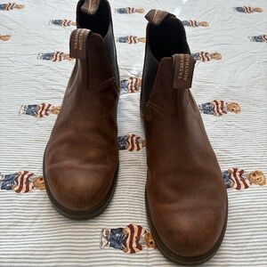Blundstone Boots - Mens US 9 (AUS 8)